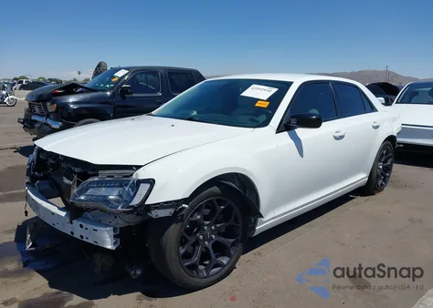 2020 Chrysler 300 Touring из США, поврежденный, VIN 2C3CCAAG2LH120327